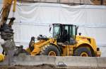 Radlader NEW HOLLAND W190, 02.08.08 Abri�arbeiten der alten Spandauer Damm Br�cke Berlin.