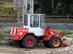 O&K L4 Radlader der Fa.LAT bei Gleisbauarbeiten am 03.10.09 H�he Berlin Adlershof.