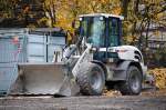 Ein TEREX SKL 844 Radlader, 08.11.08 Berlin-Gesundbrunnen.