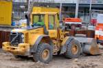 Leasingradlader VOLVO L90E am 14.02.09 Berlin-Alexanderplatz.