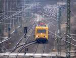 DB Netz Instandsetzung Oberleitungsrevisionswagen (ORT) 708 326-4 am 21.01.11 auf der Strecke N�he Spandauer Damm Br�cke Berliner Innenring t�tig.