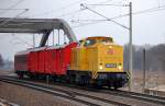 DB Netz Instandhaltung mit 203 310-8 und DB Hilfszug Richtung Berliner Innenstadt, 17.01.12 Berlin-Pankow.