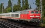 Hier die 218 345-7 am Ende des IC 2426 gezogen von 120 159-9 am 13.07.12 Berlin-Karow.