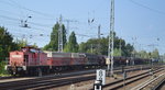 298 325-2 verlässt mit einem langen gemischten Übergabezug Indutrieübergabe Nordost am 09.09.16 Berlin-Springpfuhl.