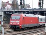 101 063-6 mit IC Richtung Berlin Hbf.