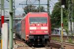 EC 2578 mit 101 013-1 f�hrt im Bhf.