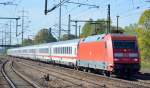 101 070-1 mit IC-Wagengarnitur (leer) am 03.10.15 Bhf.