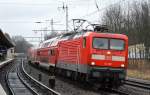 RE3 mit 112 187 Richtung Elsterwerda legt sich sch�n in die Kurve Richtung Berlin-Gesundbrunnen am 12.01.15 Berlin-Buch.