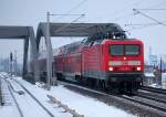 RE3 mit 114 004 nach Elsterwerda Richtung Berlin Gesundbrunnen, 06.12.10 Berlin-Pankow.