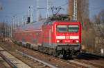 114 017 mit dem RE3 nach Elsterwerda, 22.03.11 Berlin-Karow.