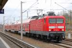 114 011-0 mit dem RE3 nach Elsterwerda, 07.04.11 Berlin-Blankenburg.