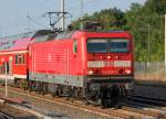 RE3 mit 114 003-7 nach Elsterwerda, n�chster Halt Berlin-Gesundbrunnen, 21.07.10 Berlin-Blankenburg.