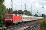 IC 2426 mit 120 159-9 als Zuglok und interessanterweise 218 345-7 am Ende Zuges h�ngend am 13.07.12 Richtung Bernau, Berlin-Karow.