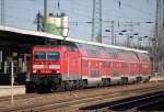 RB14 mit 143 843-1 f�hrt am Endbhf.