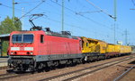 143 038-8 mit der schweizer SPENO INTERNATIONAL RR 16 MS-12 (99 85 9127 110-6 CH-SPENO) Schienenschleifmaschine und Beiwagen am 15.09.16 Bf.