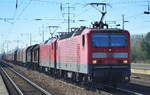 Doppeltraktion 143 321-8 + 143 893-6 mit Coiltransportzug am 28.03.17 Bf.