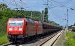 Doppeltraktion 145 033-7 + 145 022-0 mit Erzzug Richtung Süden am 03.07.14 Bhf.