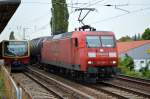 145 066-7 mit Kesselwagenzug am 29.08.14 Berlin-Karow.
