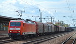 145 018-8 mit gemischtem Güterzug am 28.04.16 Bf.
