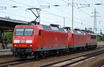 Lokzug mit 145 059-2 mit der 145 061-8 + 155 236-3 am Haken am 23.07.16 Bf.
