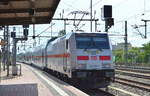 146 568-1 als Schublok eines IC im Dresdener Hbf am 31.07.17