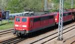 Doppeltraktion 151 095-7 + 151 164-1 mit Erzzug am 27.04.12 Berlin-Springpfuhl.