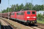 Doppeltraktion 151�r mit 151 169-0 + 151 ??? mit Ganzzug Sch�ttgutwagen Richtung Berliner Au�enring, 23.05.12 M�hlenbeck-M�nchm�hle.