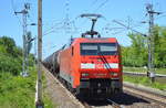 152 039-4 mit Kesselwagenzug am 02.06.17 Bf.