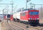 155 229-8 mit einem gemischten G�terzug, 08.03.11 Bhf.