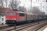 155 028-4 mit einem Ganzzug Schiebewandwagen Richtung Bernau, 09.03.11 Berlin-Karow.