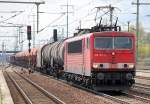 155 107-6 mit einem gemischten G�terzug, 16.04.11 Bhf.