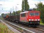 155 199-3 mit Ganzzug offener G�terwagen, 09.08.11 Berlin-Karow.