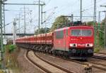 155 077-1 mit Ganzzug Sch�ttgutkippwagen am 22.09.11 Bhf.