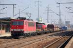 155 004-5 mit  einem Ganzzug polnischer G�terwagen am 28.03.12 Bhf.