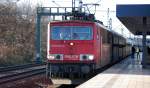 155 033-4 fährt mit einem Ganzzug (Leerzug) polnischer Schüttgutwagen Richtung Nordosten, 07.01.14 Bhf Berlin-Jungfernheide.