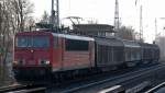 155 218-1 mit einigen Schiebewandwagen Richtung Bernau am 05.02.14 Berlin-Karow.
