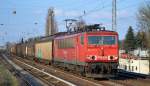 155 122-5 mit Ganzzug Schiebewandwagen am 26.03.14 Berlin-Karow.