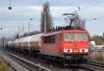 155 083-9 mit Kesselwagenzug am 24.11.14 Berlin-Karow.
