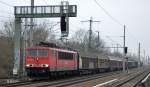 155 121-7 mit Ganzzug Schiebewandwagen am 26.01.15 Berlin-Blankenburg.