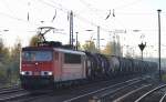 155 006-0 mit Kesselwagenzug am 02.11.15 Berlin-Hirschgarten.