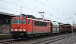 155 108-4 mit gemischtem Güterzug am 22.02.17 Bf.