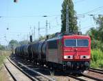 155 037-5 mit einem Kesselwagenzug Richtung Karower Kreuz Berlin, 13.05.09 Berlin-Karow.