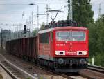155 159-7 mit einem Ganzzug offener G�terwagen Richtung Karower Kreuz Berlin, 20.07.09 Berlin-Karow.