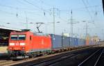 185 154-2 mit Containerzug am 02.11.15 Bhf.
