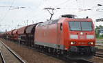 185 181-5 mit einem Ganzzug gedeckter Schüttgutwagen am 29.07.16 Bf.