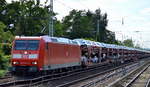 185 194-8 mit PKW-Transportzug Richtung Frankfurt/Oder am 17.07.17 Berlin-Hirschgarten.