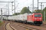 185 266-4 mit Ganzzug niederl�ndisch-�sterreichischer Taschwagen am 31.08.11 Bhf.