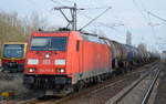 185 276-3 mit Kesselwagenzug (leer) Richtung Stendell am 30.03.17 Bf.