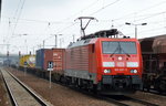 189 057-3 mit Containerzug am 14.04.16 Bf Flughafen Berlin-Schönefeld.