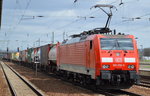 189 056-5 mit Containerzug am 20.04.16 Bf.